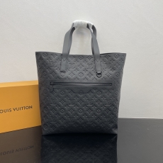 Louis Vuitton Shopping Bags